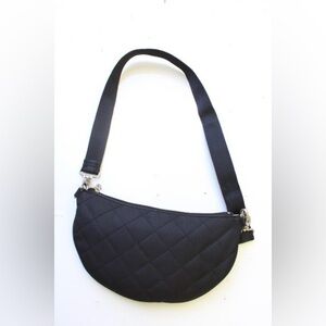 Urban oxide cross body bag